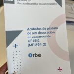 L’ALUMNAT D’OBRA INICIA EL MÒDUL D’ACABATS DE PINTURA D’ALTA DECORACIÓ EN CONSTRUCCIÓ