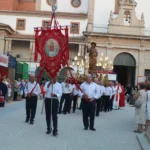 ELS NULERS I LES NULERES VENEREN  AL SEU PATRÓ SANT BARTOMEU