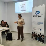 NULES FORMA A L’ALUMNAT DEL PROGRAMA SUPERA’T EN ALFABETITZACIÓ DIGITAL