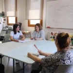 NULES TRABAJA DIFERENTES HABILIDADES COMUNICATIVAS CON LAS PERSONAS USUARIAS DEL PROGRAMA SUPERA´T