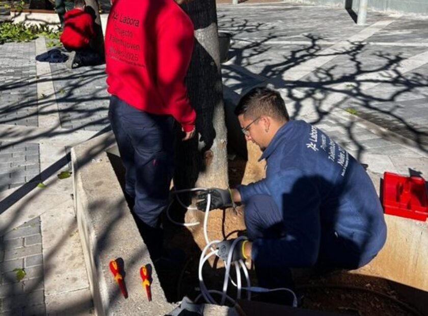 OK FOTO ILUMINACIÓN PLAZA DEL MERCADO