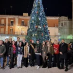 NULES DA LA BIENVENIDA A LA NAVIDAD CON EL ENCENDIDO  DEL ÁRBOL Y LA ILUMINACIÓN DECORATIVA