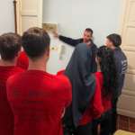 LA MILLORA DE L'ELECTRIFICACIÓ DE LA CASA DEL MÀSER: OBJECTE D'ACTUACIÓ DELS ALUMNES D'ELECTRICITAT