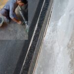 LOS ALUMNOS DE ALBAÑILERÍA REPARAN LAS GRIETAS EN LA LÍNEA DE NICHOS PARA GARANTIZAR SEGURIDAD Y DURABILIDAD